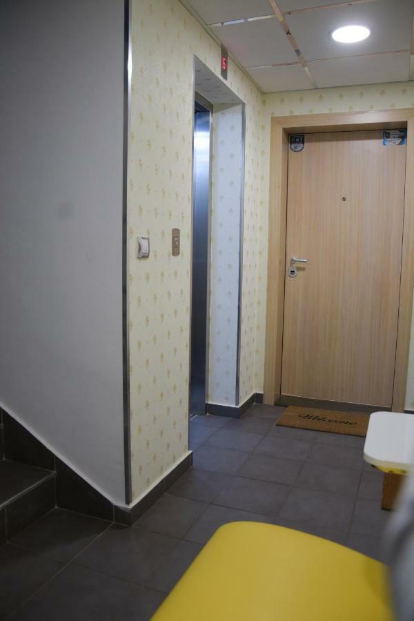 Derelli Deluxe And Derelli Adorable Apartments София Экстерьер фото