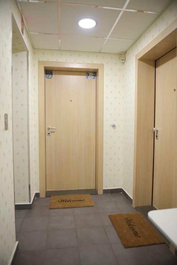 Derelli Deluxe And Derelli Adorable Apartments София Экстерьер фото